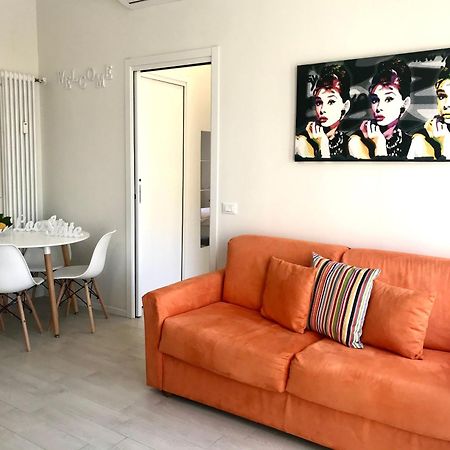 Suite Locchi. Vicino Tramvia/Careggi/Meyer Florenz Exterior foto